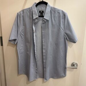 H&M Men's Casual Light Blue Button Down Shirt